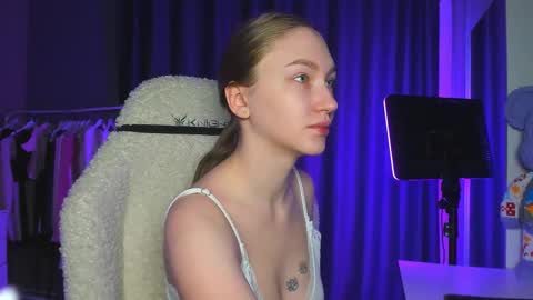 Snapshot of ammi_bliss chatting on 03/26/26, 05:13 Ammi online show from 03/26/26, 05:13