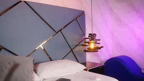 Snapshot of ammy_durand chatting on 11/15/25, 07:21 ammy durand online show from 11/15/25, 07:21