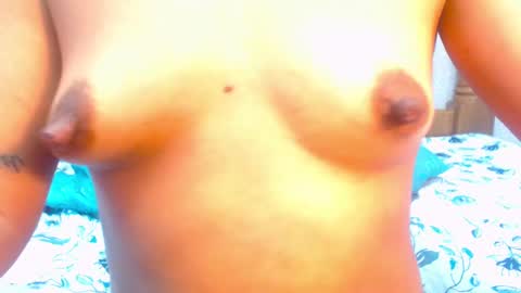 Snapshot of ammy_ronan chatting on 12/11/24, 07:46 IM AMMY online show from 12/11/24, 07:46