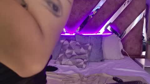 Ammy Jones online show from 06/11/26, 08:40
