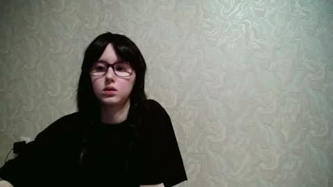 Amomira online show from 10/26/25, 08:20