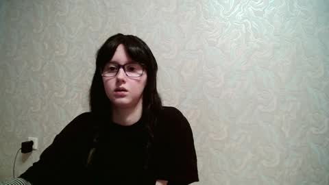 Snapshot of amomira_honeyx chatting on 11/23/25, 10:15 Amomira honeyx online show from 11/23/25, 10:15