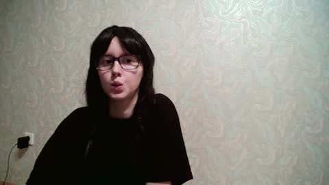 Snapshot of amomira_honeyx chatting on 12/15/25, 02:05 Amomira honeyx online show from 12/15/25, 02:05