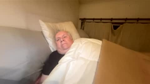 Snapshot of amor196112 chatting on 12/20/25, 07:54 amor196112 online show from 12/20/25, 07:54