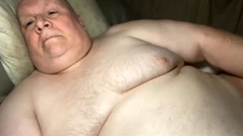 Snapshot of amor196112 chatting on 02/26/26, 05:17 amor196112 online show from 02/26/26, 05:17