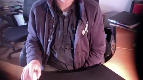 Snapshot of amor2200 chatting on 01/27/25, 09:13 Amor2200 online show from 01/27/25, 09:13