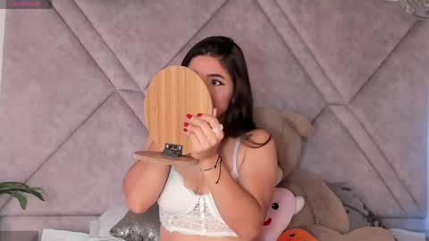 Snapshot of amora_96 chatting on 04/15/26, 02:02 amora online show from 04/15/26, 02:02