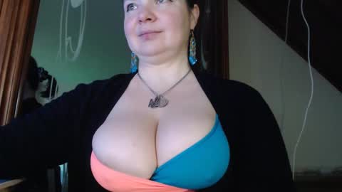 amorelara online show from 01/23/25, 07:00