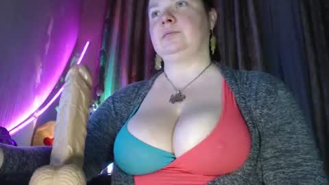 amorelara online show from 06/18/26, 11:36