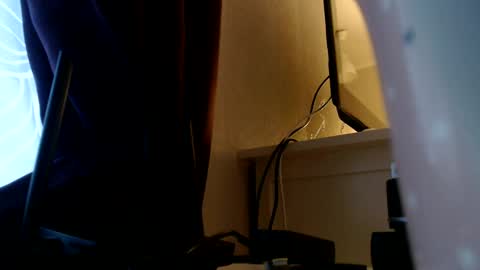 Snapshot of amoremeoww chatting on 01/03/25, 12:41 miss unforgettable online show from 01/03/25, 12:41