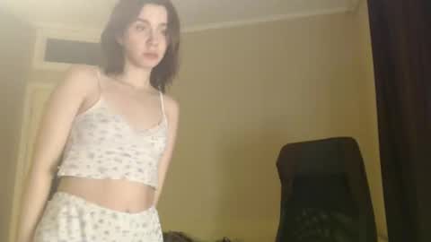 Snapshot of amoremeoww chatting on 02/06/25, 10:10 miss unforgettable online show from 02/06/25, 10:10