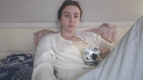 miss unforgettable online show from 11/11/25, 06:46