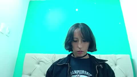 amoremerchmar online show from 06/15/26, 03:20