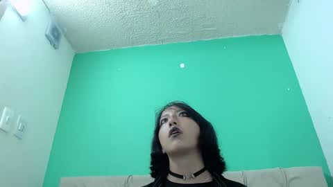 amoremerchmar online show from 06/17/26, 03:09