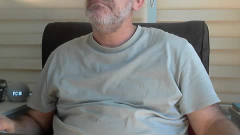 Snapshot of amorlin chatting on 04/01/26, 03:09 AmorLin online show from 04/01/26, 03:09
