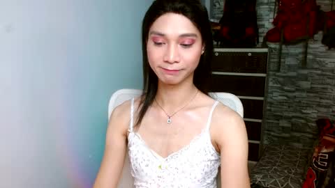 Snapshot of amorous_tina chatting on 03/05/26, 10:17 Tina online show from 03/05/26, 10:17