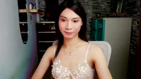 Tina online show from 07/25/26, 08:45