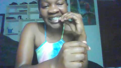 Snapshot of amorr_love chatting on 04/01/26, 06:03 Dorothy online show from 04/01/26, 06:03