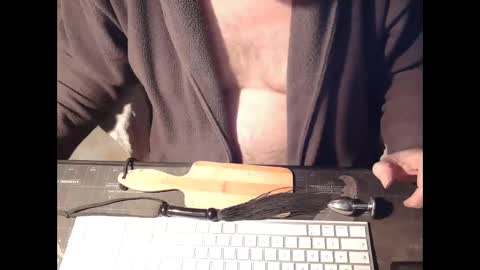 amslave4f online show from 12/08/24, 02:19