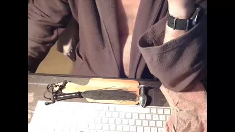 amslave4f online show from 12/26/24, 09:11