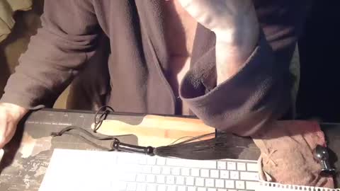 amslave4f online show from 02/04/25, 07:07