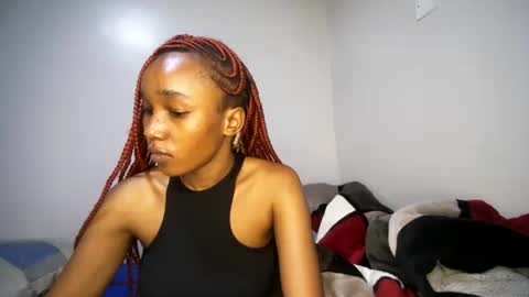 Snapshot of amunetlover chatting on 11/16/25, 07:58 shantel online show from 11/16/25, 07:58