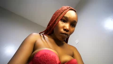 Snapshot of amunetlover chatting on 11/20/25, 09:53 shantel online show from 11/20/25, 09:53