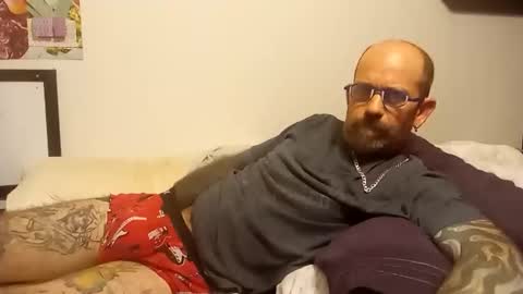 Snapshot of amunrethegod chatting on 10/08/25, 11:02 amunrethegod online show from 10/08/25, 11:02