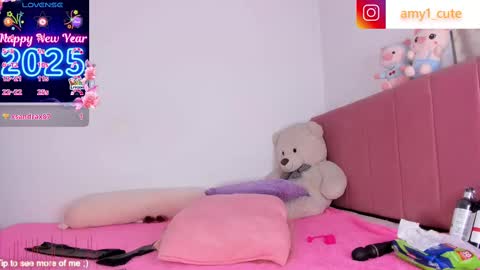 Snapshot of amy1cute chatting on 03/01/25, 12:17 Amy online show from 03/01/25, 12:17