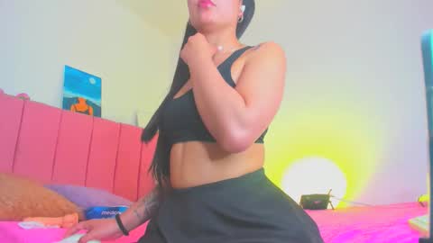 Snapshot of amy1cute chatting on 11/22/25, 05:45 Amy online show from 11/22/25, 05:45