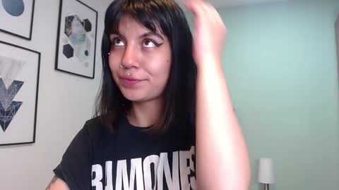 Amy 3 online show from 09/26/25, 04:27