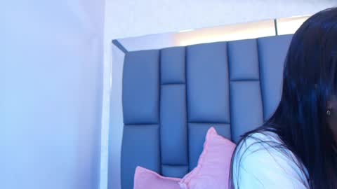 amy__wats0n online show from 04/27/26, 07:12