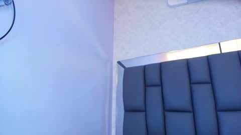 amy__wats0n online show from 05/05/26, 07:11