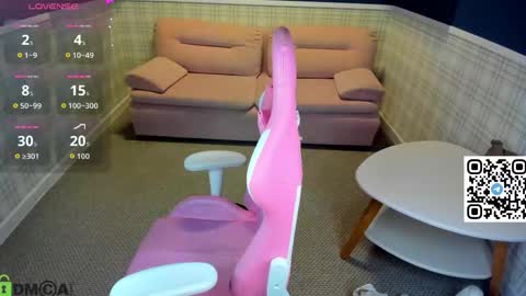 Snapshot of amy__wood chatting on 10/04/25, 12:41 AmyGMT 2 Mon-Sun 0300am-0900am online show from 10/04/25, 12:41