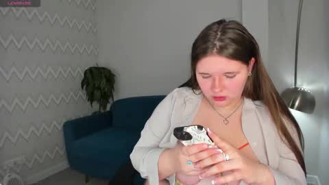 Snapshot of amy__wood chatting on 11/07/25, 07:30 AmyGMT 2 Mon-Sun 0300am-0900am online show from 11/07/25, 07:30