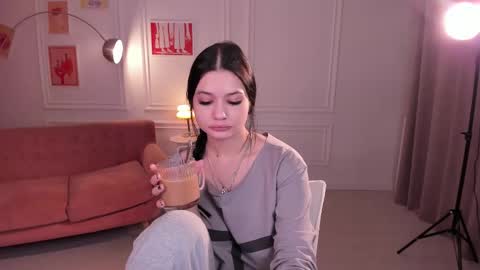 Snapshot of amy_does chatting on 11/23/25, 01:22 Amy online show from 11/23/25, 01:22