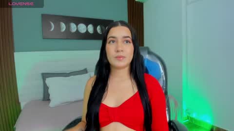 amy_leah_ online show from 04/24/26, 08:00