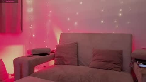 Little Slut Nicolee online show from 05/14/26, 12:50