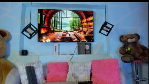 Emy Noa  online show from 03/17/26, 12:59