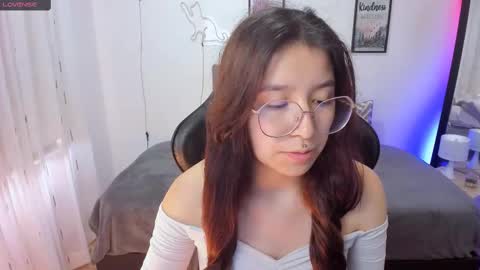 Amy sophia 3 online show from 10/09/25, 12:14