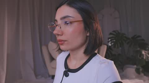 Amy Armstrong online show from 06/01/26, 11:28