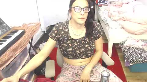 Trashely Gimpson online show from 02/21/25, 11:44