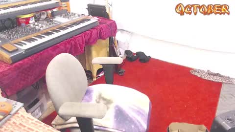 Trashely Gimpson online show from 10/08/25, 08:34