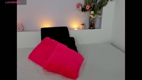 My name is AMY... Nice to meet you  thumb up me please its important online show from 12/28/24, 04:30