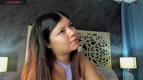 Snapshot of amyblack__ chatting on 11/03/25, 12:46 Amy online show from 11/03/25, 12:46