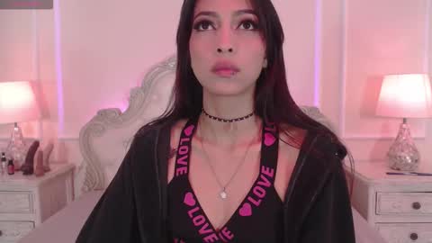 Amy online show from 09/28/25, 12:21