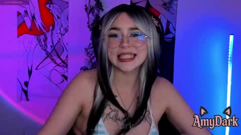 Snapshot of amydark chatting on 04/15/26, 09:04 Amy online show from 04/15/26, 09:04