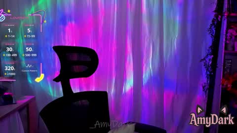 Snapshot of amydarkk chatting on 09/29/25, 12:43 Amy online show from 09/29/25, 12:43