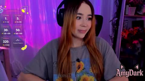 Snapshot of amydarkk chatting on 10/13/25, 06:52 Amy online show from 10/13/25, 06:52