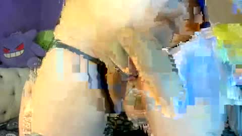 Snapshot of amydelahoz_8 chatting on 10/10/25, 12:53 Amy Kamila online show from 10/10/25, 12:53